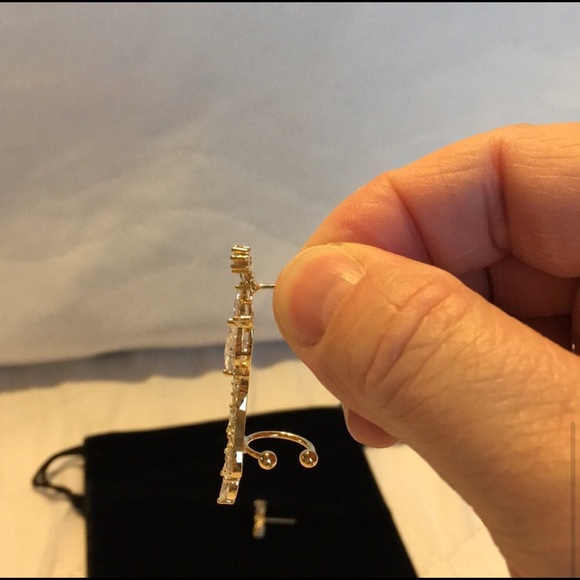 CZ Stud and Flutter Ear Crawler Brand New - Picture 7 of 8